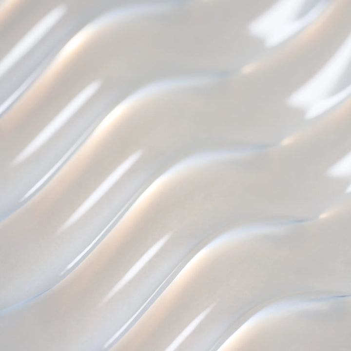 Supershine Hydrating Shampoo by Oribe - detail 2